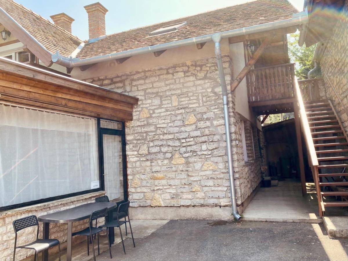 Viztuekoer Apartman טיהאני מראה חיצוני תמונה